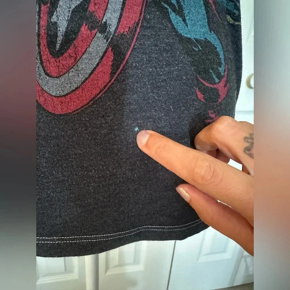 Marvel Comics short sleeve women’s shirt - Picture 2 of 6